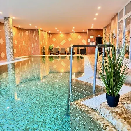 Phoenix Wellness Apartman Panzio Lejlighedshotel Hévíz